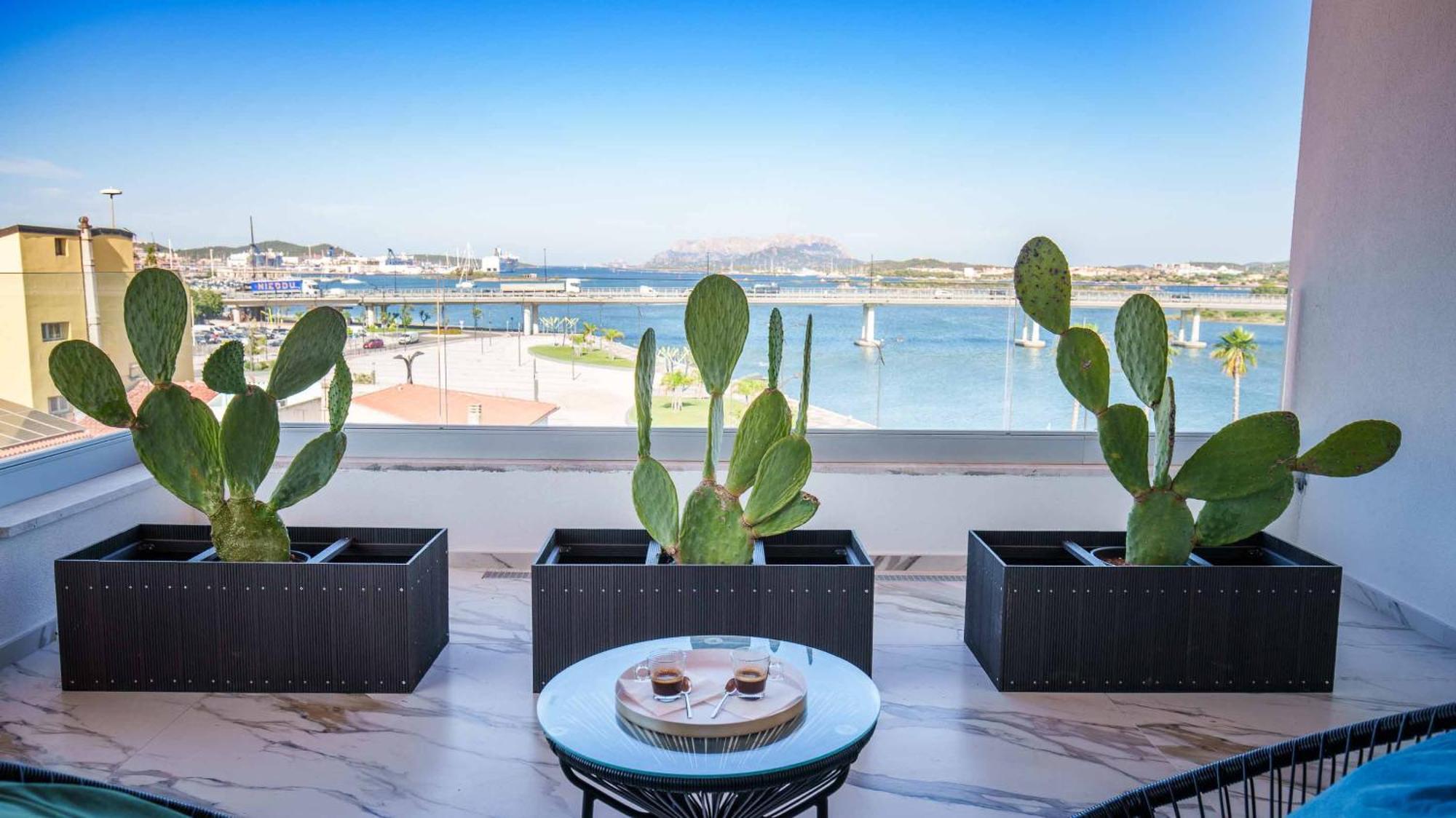 Welcomely - Affittacamere Seamphony Light Rooms Olbia Dış mekan fotoğraf